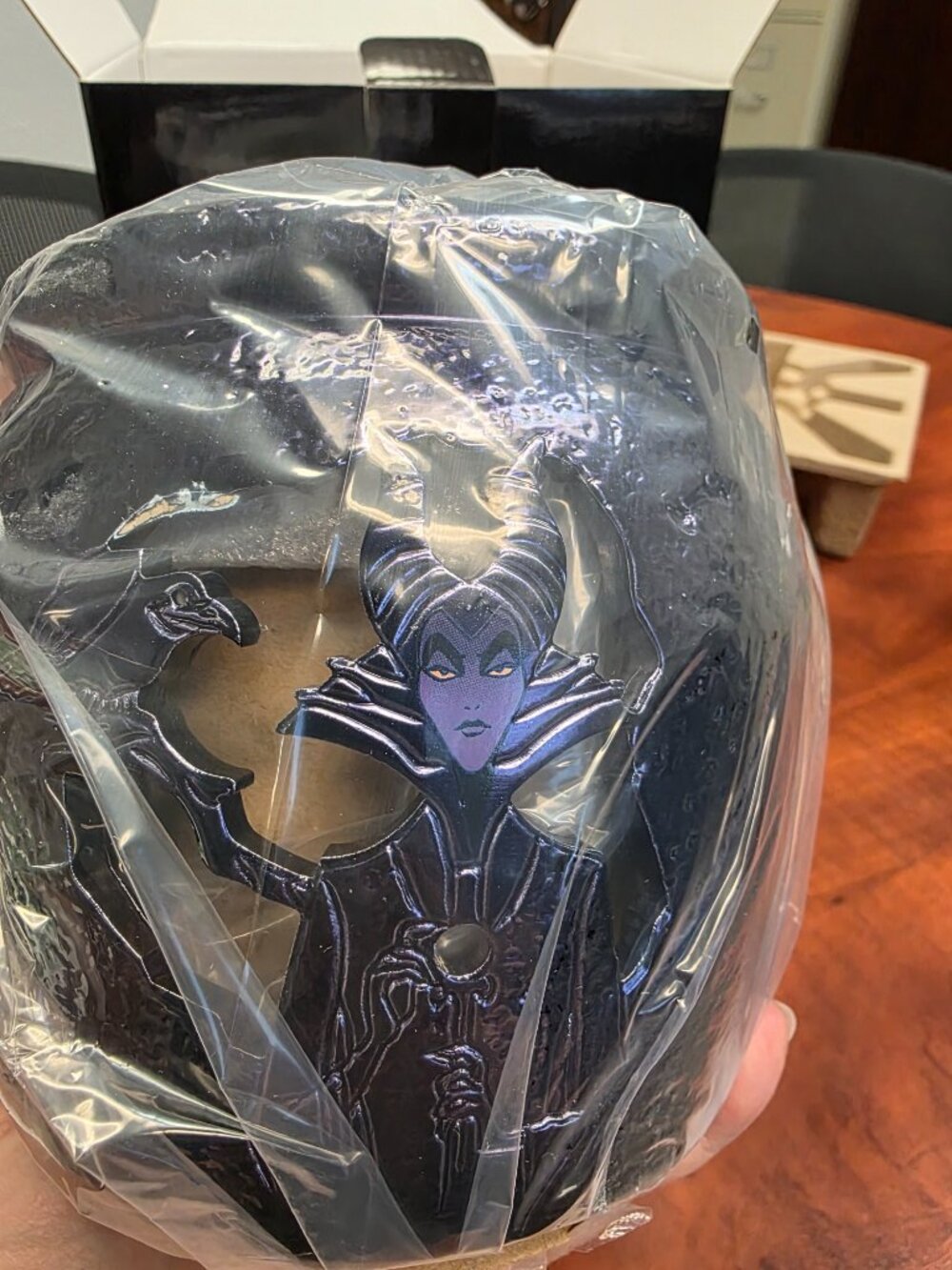 NEW Disney Villains Scentsy Warmer